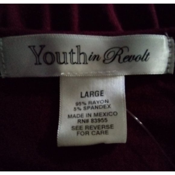 Women's Large Youth in Revolt Burgundy Semi Crop Top New with Tags - Picture 4 of 6